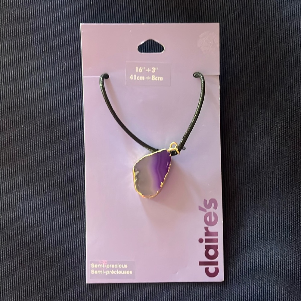 NWT Claire’s Stone Necklace